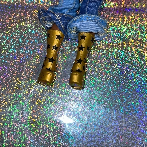 L.O.L. Surprise! LOL Surprise OMG Movie Magic SOUL AGENT Doll Pink Jacket - Picture 10 of 12